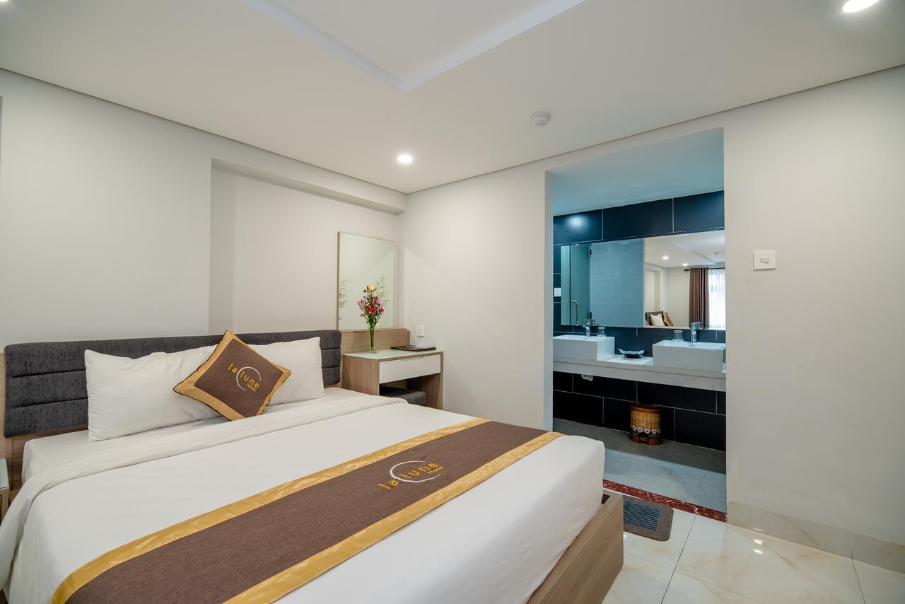 La Lune Đà Nẵng Extérieur photo