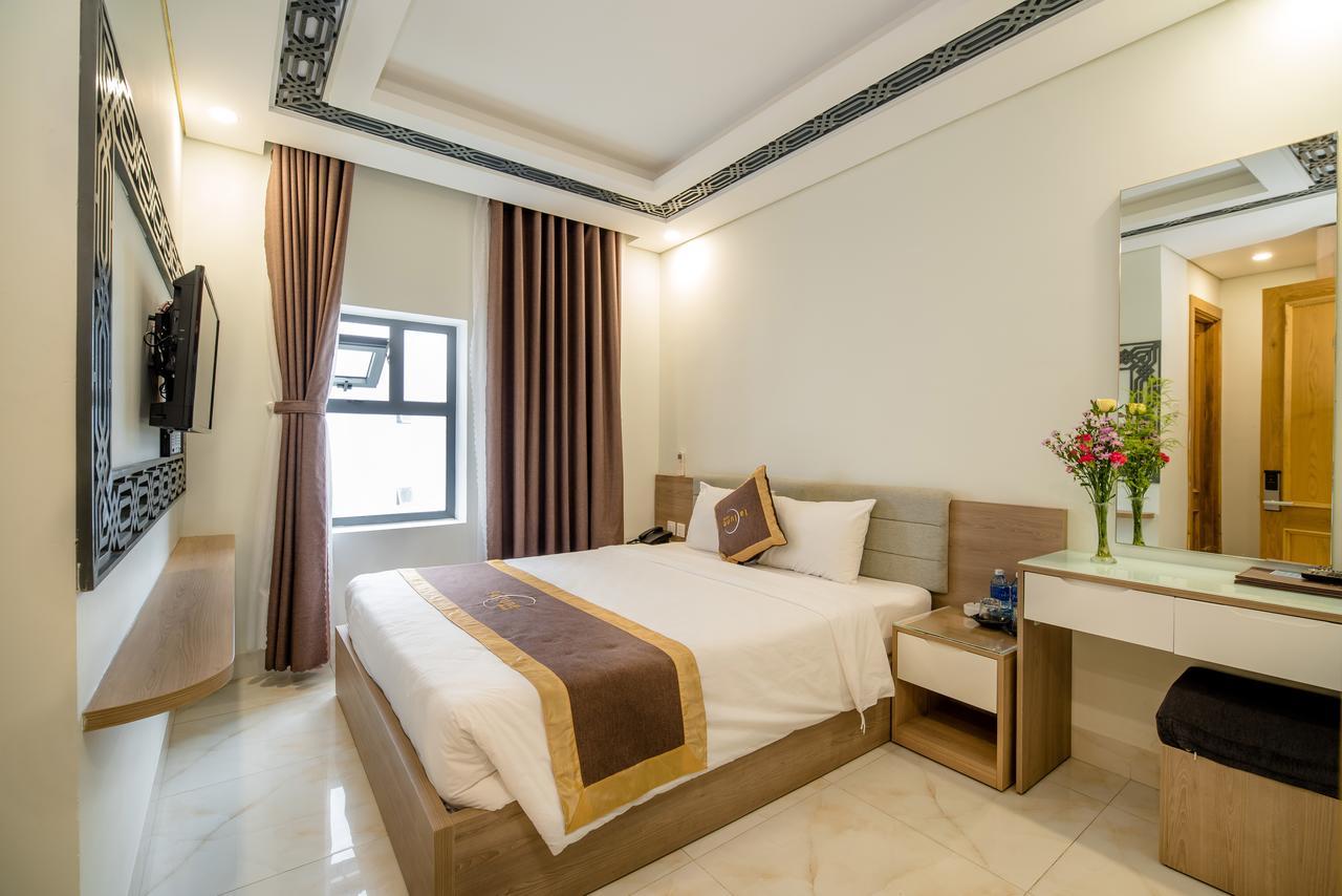 La Lune Đà Nẵng Extérieur photo